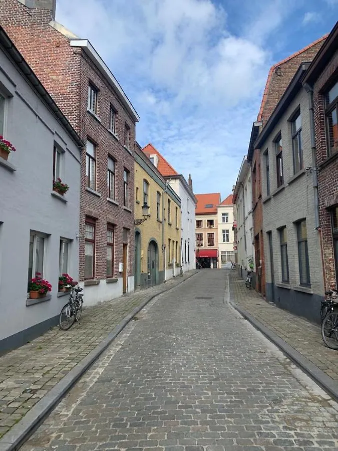 Stay In Brugge Pansiyon